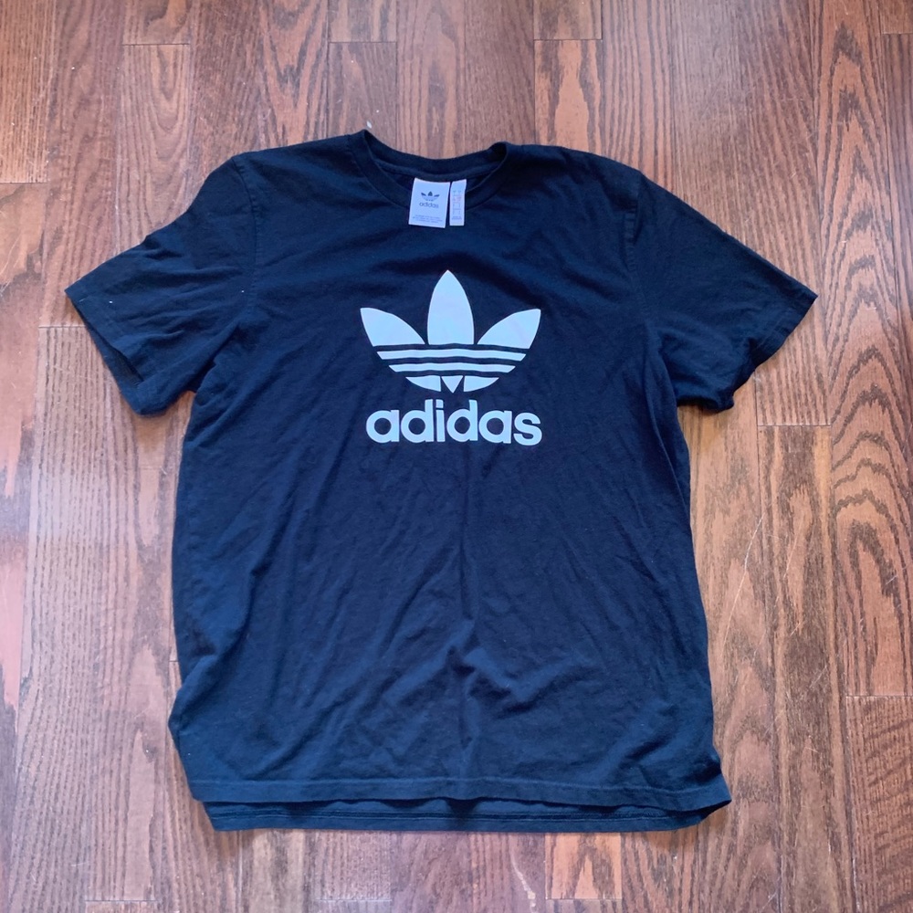 Adidas Tshirt